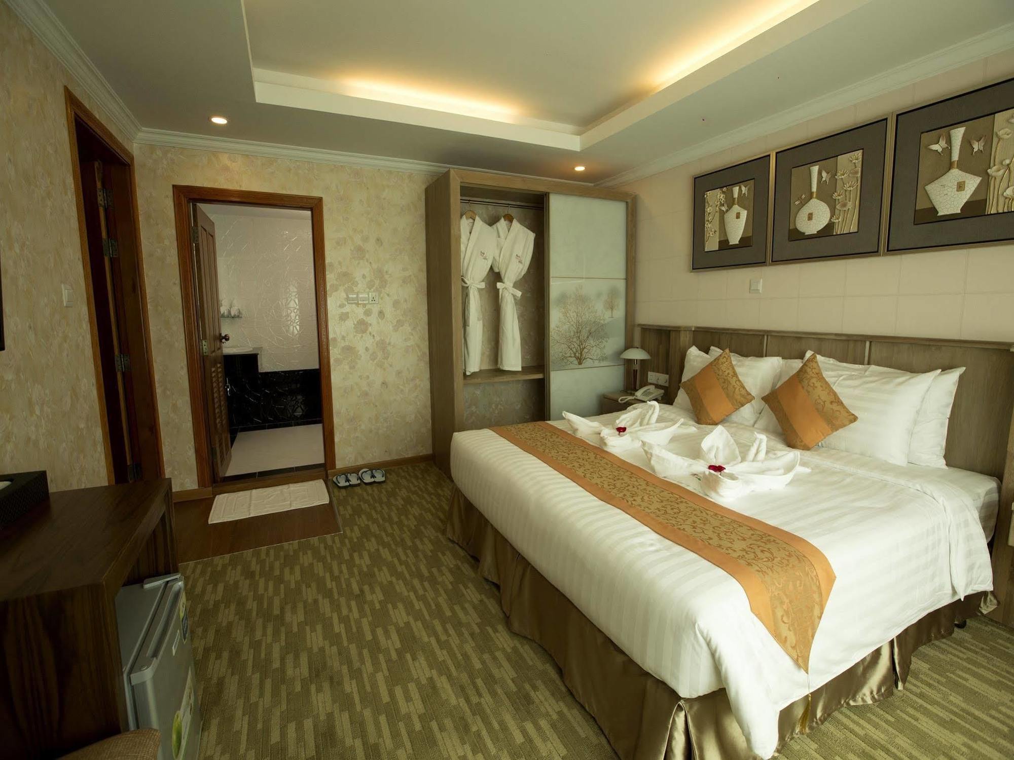 Royal Taunggyi Hotel Zewnętrze zdjęcie