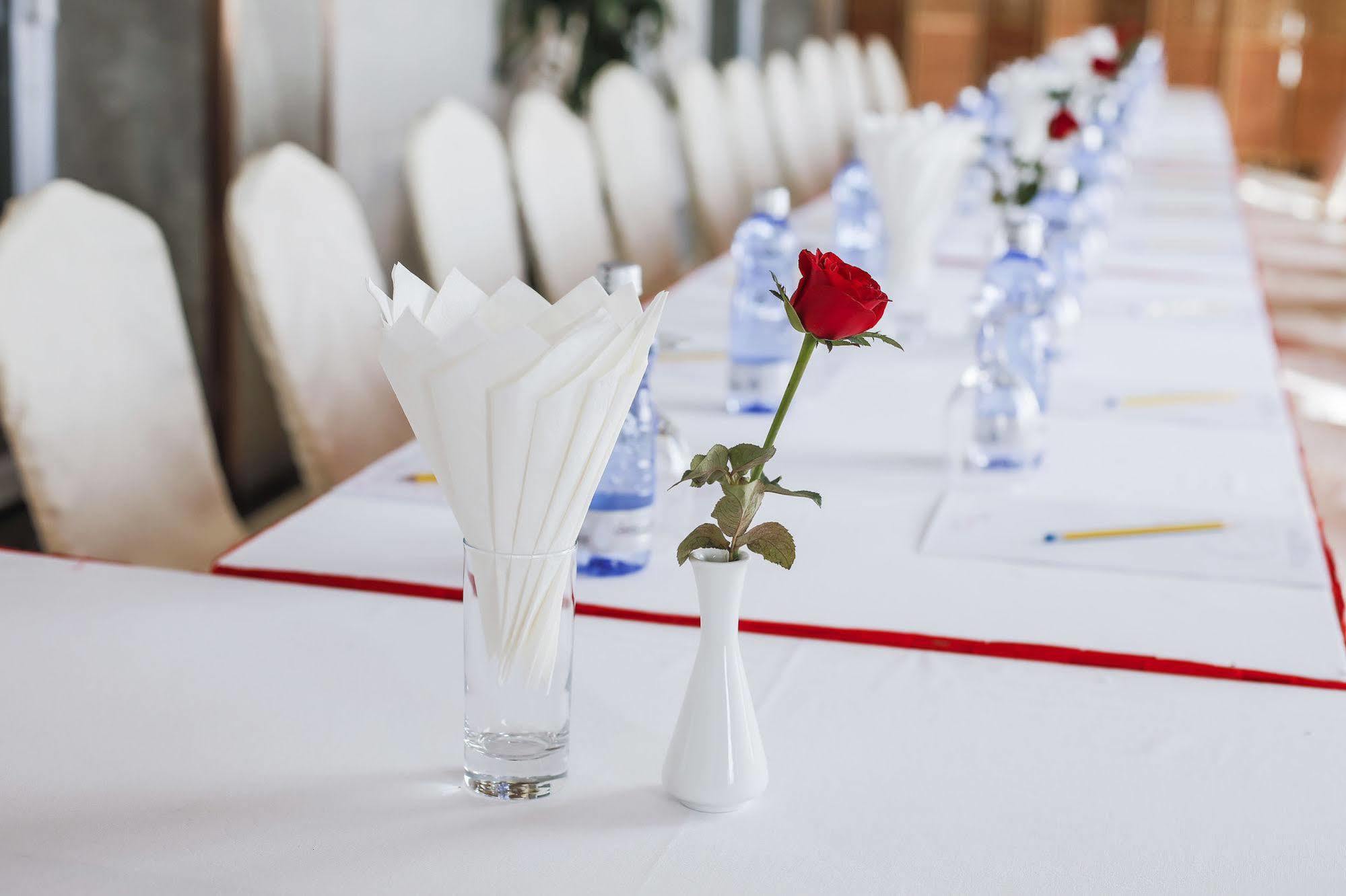 Royal Taunggyi Hotel Zewnętrze zdjęcie